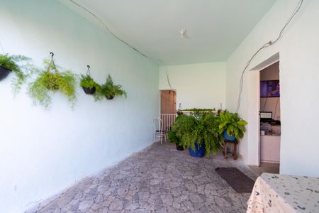 Casa à venda com 100m², 3 quartos e 10 vagas Casa à venda com 100m², 3 quartos e 10 vagasÁrea comum