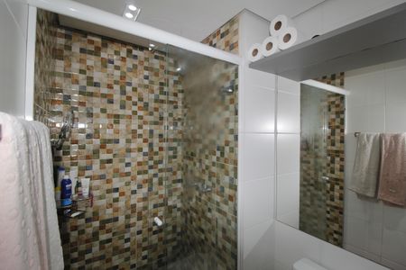 Apartamento à venda com 51m², 1 quarto e 1 vagaBanheiro da Suíte 1