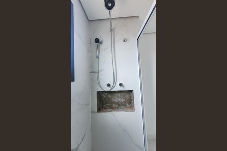 Apartamento à venda com 105m², 3 quartos e 2 vagas Apartamento à venda com 105m², 3 quartos e 2 vagasBanheiro da Suíte 1