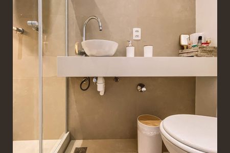 Apartamento à venda com 99m², 4 quartos e sem vaga