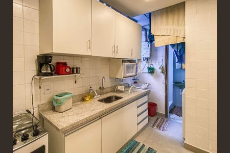 Apartamento à venda com 99m², 4 quartos e sem vaga