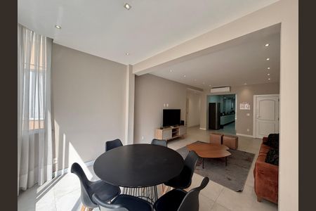 Sala de apartamento à venda com 4 quartos, 152m² em Copacabana, Rio de Janeiro