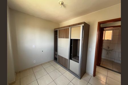 Apartamento para alugar com 2 quartos, 48m² em Qr 110, Brasília
