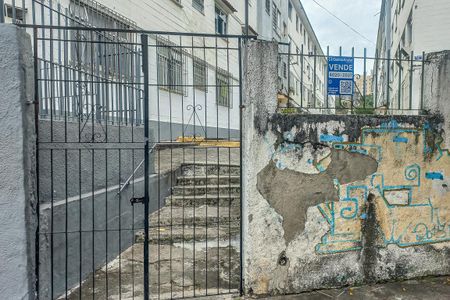 Apartamento à venda com 76m², 3 quartos e sem vaga Apartamento à venda com 76m², 3 quartos e sem vagaFachada da Entrada