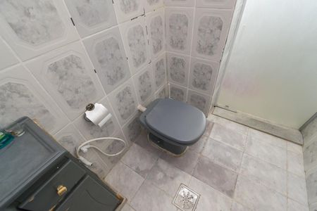 Apartamento à venda com 76m², 3 quartos e sem vaga Apartamento à venda com 76m², 3 quartos e sem vagaBanheiro Social