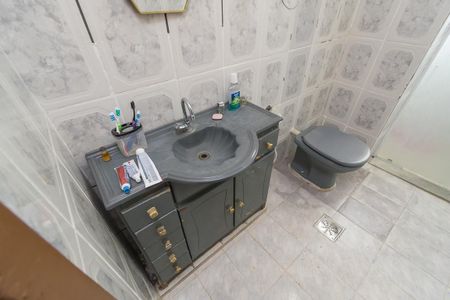 Apartamento à venda com 76m², 3 quartos e sem vaga Apartamento à venda com 76m², 3 quartos e sem vagaBanheiro Social