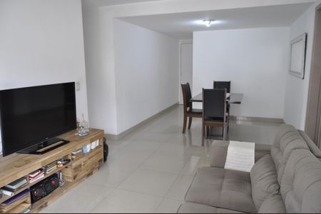 Apartamento à venda com 73m², 2 quartos e 1 vagaSala
