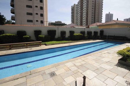 Apartamento à venda com 268m², 3 quartos e 4 vagasÁrea comum - Piscina