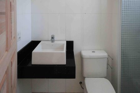 Apartamento à venda com 268m², 3 quartos e 4 vagasBanheiro da Suite 1