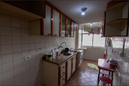 Apartamento à venda com 59m², 2 quartos e 1 vagaCozinha