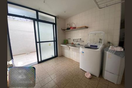 Casa à venda com 553m², 4 quartos e 8 vagas