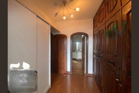 Casa à venda com 553m², 4 quartos e 8 vagas