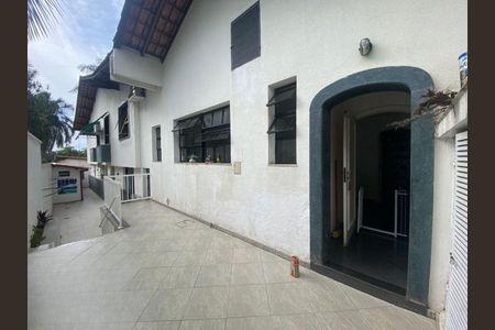 Casa à venda com 553m², 4 quartos e 8 vagas