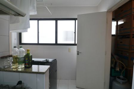 Apartamento para alugar com 100m², 3 quartos e 1 vagaÁrea de Serviço