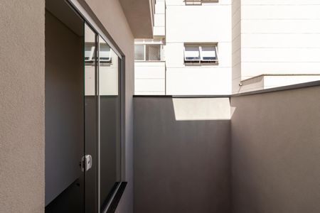 Casa à venda com 115m², 3 quartos e 2 vagas Casa à venda com 115m², 3 quartos e 2 vagasQuarto 1- Vista