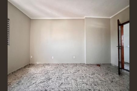 Casa à venda com 100m², 3 quartos e 14 vagas Casa à venda com 100m², 3 quartos e 14 vagasQuarto 2