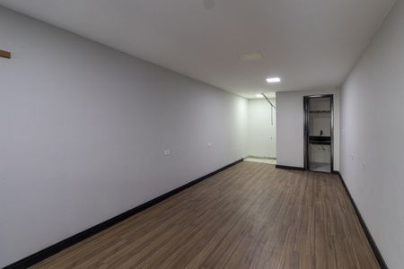 Casa à venda com 120m², 2 quartos e 3 vagas Casa à venda com 120m², 2 quartos e 3 vagasÁrea comum