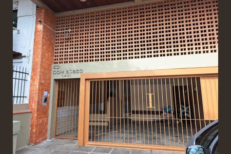 Apartamento à venda com 40m², 1 quarto e sem vaga Apartamento à venda com 40m², 1 quarto e sem vagaFachada