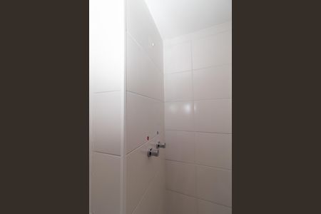 Apartamento para alugar com 38m², 2 quartos e sem vaga Apartamento para alugar com 38m², 2 quartos e sem vagaBanheiro