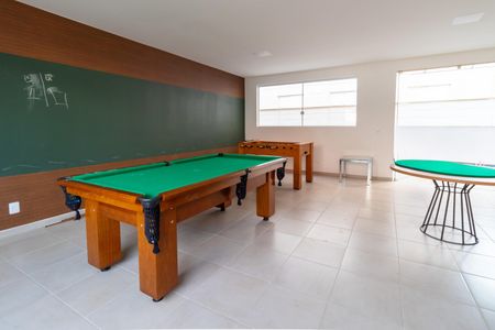 Apartamento para alugar com 38m², 2 quartos e sem vaga Apartamento para alugar com 38m², 2 quartos e sem vagaÁrea comum - Salão de Jogos