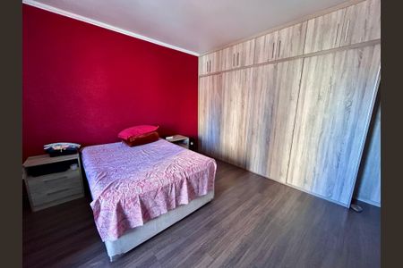 Apartamento para alugar com 130m², 3 quartos e 2 vagas Apartamento para alugar com 130m², 3 quartos e 2 vagasSuíte