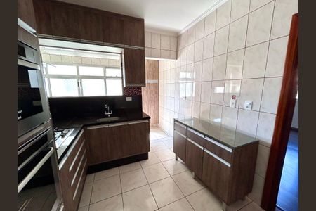 Apartamento para alugar com 130m², 3 quartos e 2 vagas Apartamento para alugar com 130m², 3 quartos e 2 vagasCozinha