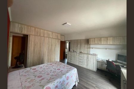 Apartamento para alugar com 130m², 3 quartos e 2 vagas Apartamento para alugar com 130m², 3 quartos e 2 vagasSuíte