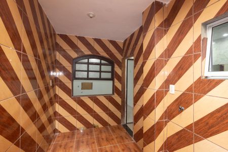 Casa para alugar com 70m², 5 quartos e 1 vaga Casa para alugar com 70m², 5 quartos e 1 vagaÁrea de Serviço