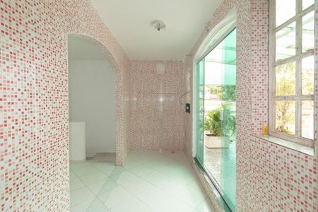 Casa para alugar com 70m², 5 quartos e 1 vaga Casa para alugar com 70m², 5 quartos e 1 vagaVista da Suíte