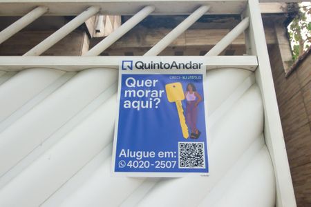 Casa para alugar com 70m², 5 quartos e 1 vaga Casa para alugar com 70m², 5 quartos e 1 vagaPlaquinha