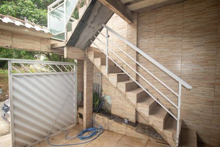 Casa para alugar com 70m², 5 quartos e 1 vaga Casa para alugar com 70m², 5 quartos e 1 vagaQuintal