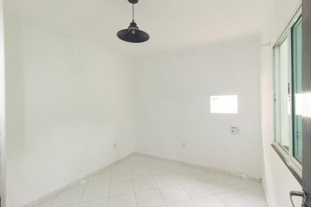 Casa para alugar com 70m², 5 quartos e 1 vaga Casa para alugar com 70m², 5 quartos e 1 vagaQuarto 1