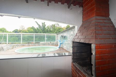 Casa para alugar com 70m², 5 quartos e 1 vaga Casa para alugar com 70m², 5 quartos e 1 vagaTerraço