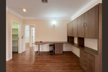 Casa para alugar com 446m², 6 quartos e 6 vagas Casa para alugar com 446m², 6 quartos e 6 vagasEscritório