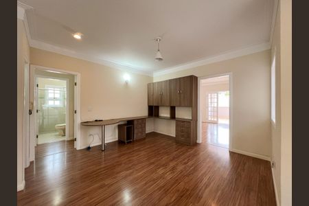 Casa para alugar com 446m², 6 quartos e 6 vagas Casa para alugar com 446m², 6 quartos e 6 vagasEscritório