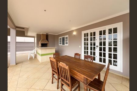 Casa para alugar com 446m², 6 quartos e 6 vagas Casa para alugar com 446m², 6 quartos e 6 vagasChurrasqueira