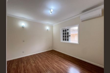 Casa para alugar com 446m², 6 quartos e 6 vagas Casa para alugar com 446m², 6 quartos e 6 vagasSuíte 3