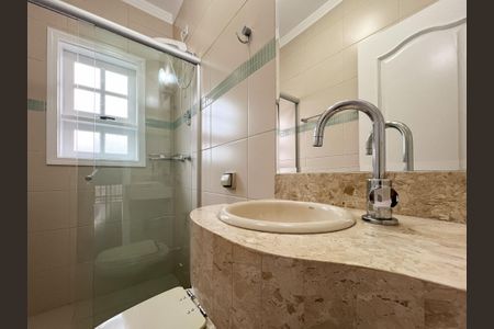 Casa para alugar com 446m², 6 quartos e 6 vagas Casa para alugar com 446m², 6 quartos e 6 vagasBanheiro da Suíte 3