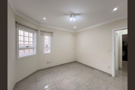 Casa para alugar com 446m², 6 quartos e 6 vagas Casa para alugar com 446m², 6 quartos e 6 vagasQuarto 1