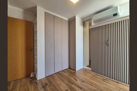 Apartamento à venda com 198m², 3 quartos e 2 vagasQuarto