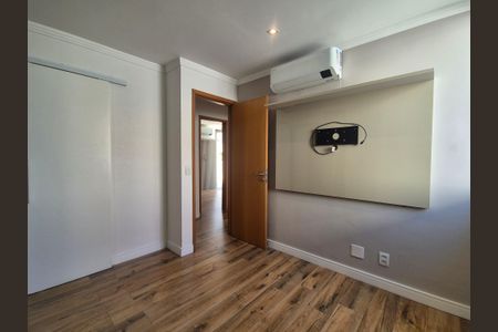 Apartamento à venda com 198m², 3 quartos e 2 vagasSuíte