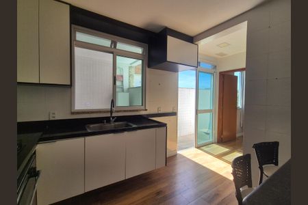 Apartamento à venda com 198m², 3 quartos e 2 vagasCozinha