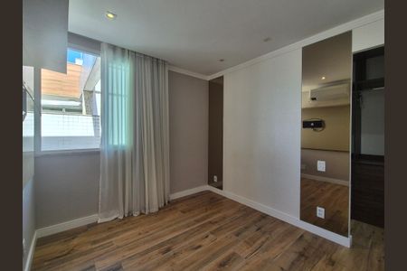 Apartamento à venda com 198m², 3 quartos e 2 vagasSuíte