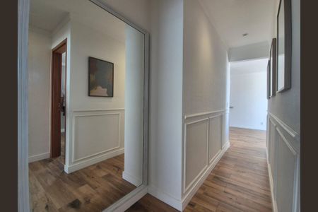 Apartamento à venda com 198m², 3 quartos e 2 vagasCorredor