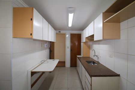Apartamento à venda com 75m², 3 quartos e 1 vagaCozinha