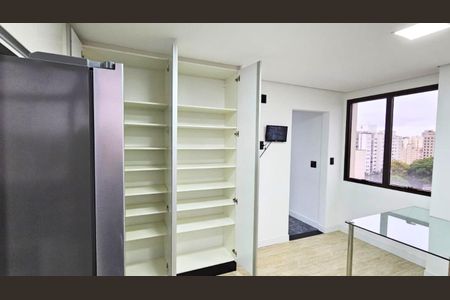 Apartamento à venda com 210m², 3 quartos e 3 vagas Apartamento à venda com 210m², 3 quartos e 3 vagasFoto 09