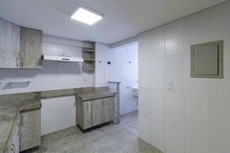 Apartamento à venda com 96m², 3 quartos e 2 vagasCozinha e Área de Serviço
