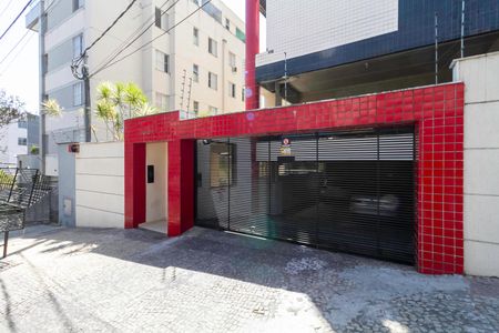 Apartamento à venda com 96m², 3 quartos e 2 vagasFachada