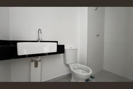Studio à venda com 25m², 1 quarto e sem vaga Studio à venda com 25m², 1 quarto e sem vagaBanheiro Social