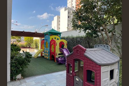 Apartamento para alugar com 267m², 4 quartos e 5 vagasÁrea comum - Playground